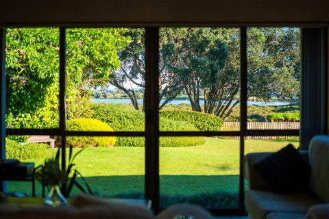 69 Walter Strevens Drive, Conifer Grove, Takanini
