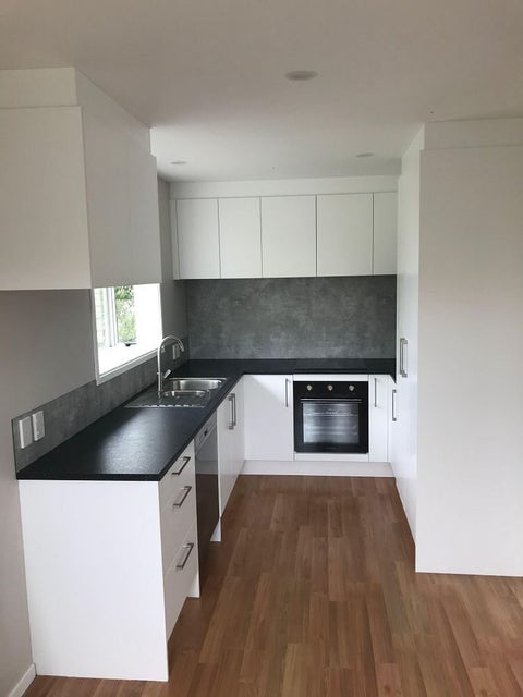2/561 Beach Road, Murrays Bay, Auckland
