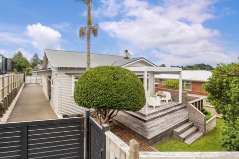 24 Heaphy Street, Blockhouse Bay, Auckland