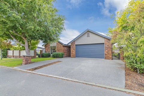18 Perthshire Crescent, Lincoln, Lincoln