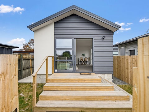 18 Matlock Street, Woolston, Christchurch