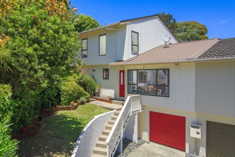 2/12 Mistletoe Place, Browns Bay, Auckland