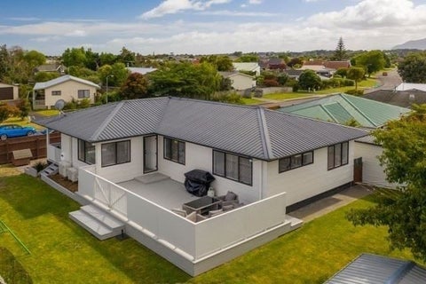 26 Langdale Avenue, Paraparaumu