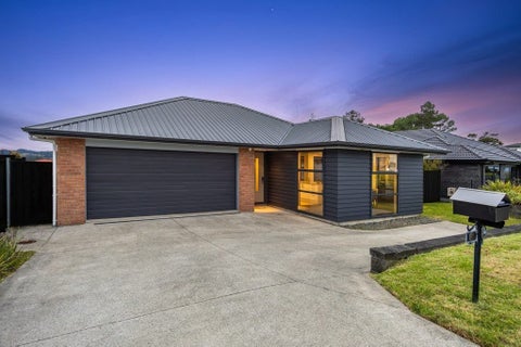 81 Manuel Road, Silverdale, Silverdale