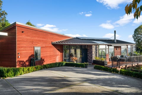 291 Cannon Hill Crescent, Mount Pleasant, Christchurch