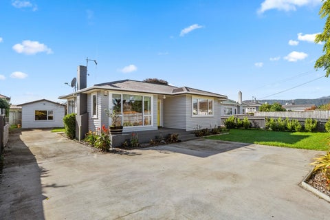 593 Queen Street East, Levin, Levin
