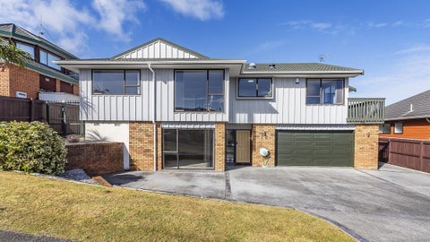 20 Halladale Road, Papakowhai, Porirua
