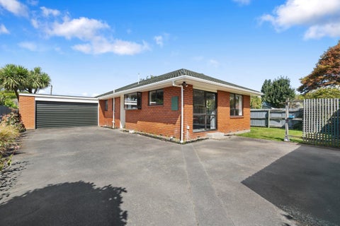 2/52 Truman Road, Bryndwr, Christchurch