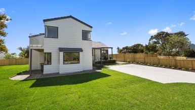 1 Awatahi Place, Greenhithe, Auckland