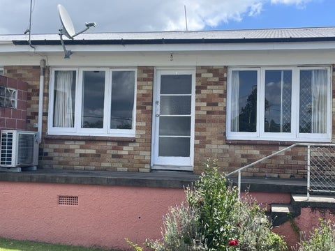 3/6A View Road, Papakura, Papakura