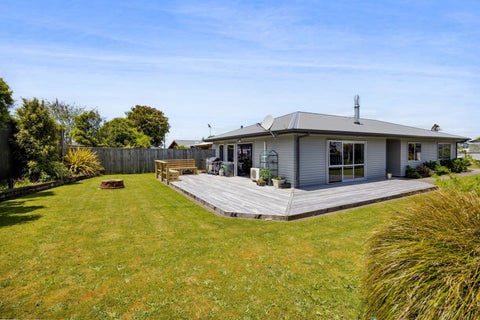 113C Swansea Road, Stratford