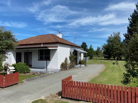 18 Mackenzie Street, Fairlie
