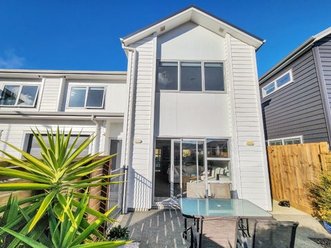 6 Takapo Grove, Kelson, Lower Hutt