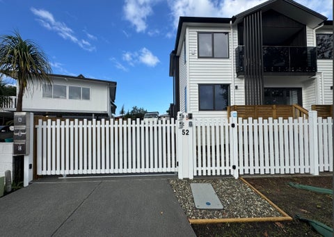 52B Celtic Crescent, Ellerslie, Auckland