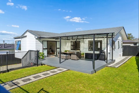43 Athena Drive, Totara Vale, Auckland