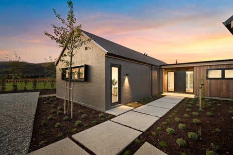 77 Stone Drive, Cromwell, Cromwell