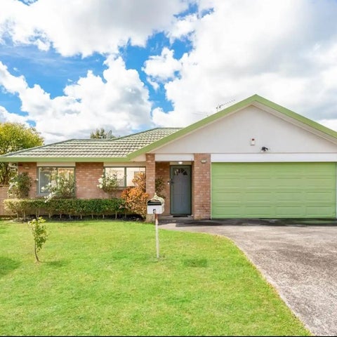 4 Arlose Place, Westgate, Auckland