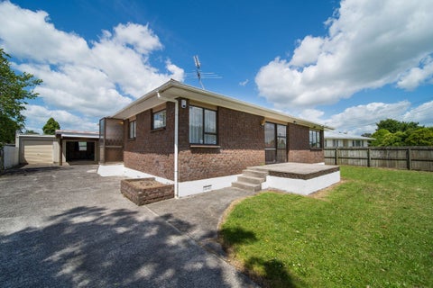 30 Sutton Crescent, Papakura, Papakura
