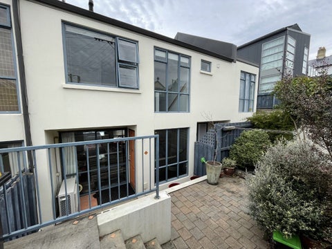 3/3 Russell Street, Dunedin Central, Dunedin