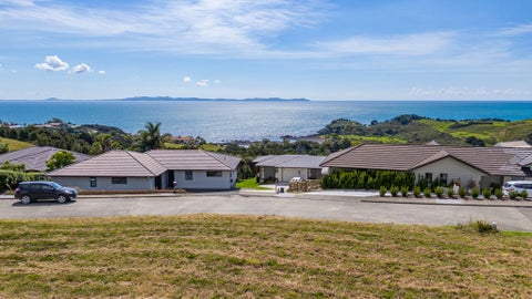 23 Eagles Way, Cable Bay, Cable Bay