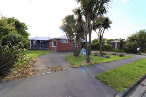 23 West Belt, Lincoln, Lincoln