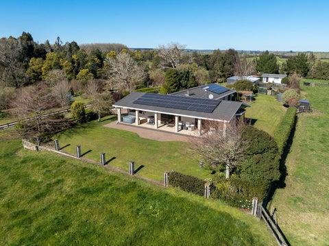 12 Crabb Road, Tirau, South Waikato, Waikato