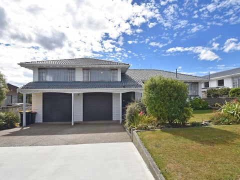 8 White Street, Newfield, Invercargill