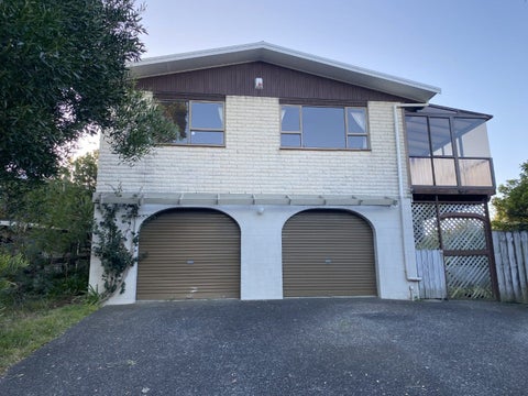 74 Weatherly Road, Torbay, Auckland