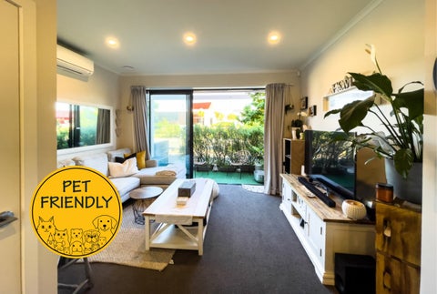 1/89 Hobsonville Point Road, Hobsonville, Auckland