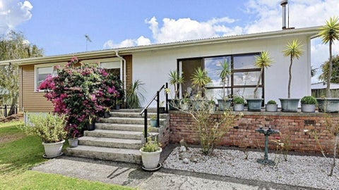 10 Lomas Place, Manurewa, Auckland