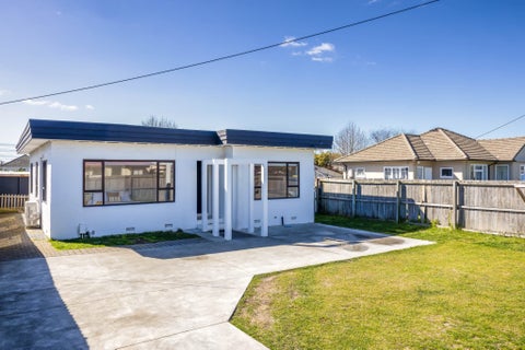 86 Racecourse Road, Sockburn, Christchurch