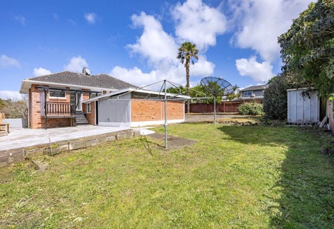 78 Divich Avenue, Te Atatu South, Auckland