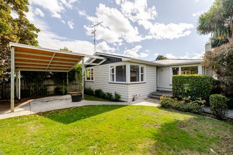 5 Athlone Place, Hokowhitu, Palmerston North