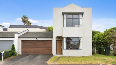 46 Vinograd Drive, Te Atatu Peninsula, Auckland