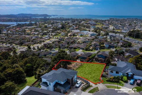 19 Spyglass Street, Red Beach, Red Beach