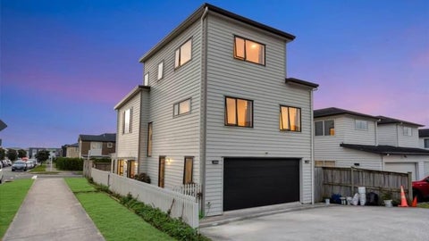 18 Calcite Avenue, Flat Bush, Auckland