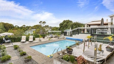 117 Stanley Road, Glenfield, Auckland