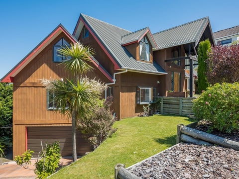 1 Avonlea Grove, Belmont, Lower Hutt