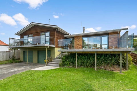 31 William Bayes Place, Red Beach, Whangaparāoa