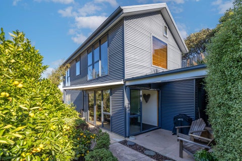 29A Ticehurst Road, Lyttelton, Lyttelton