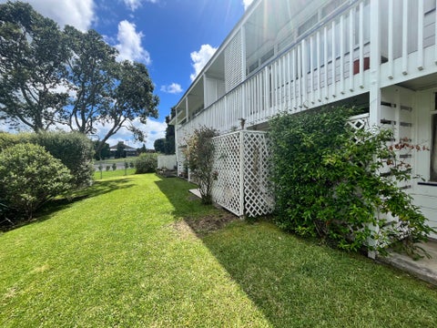 23 Mount Carmel Place, Meadowbank, Auckland