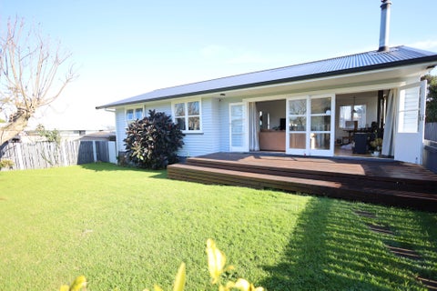 21B Linton Crescent, Matua, Tauranga