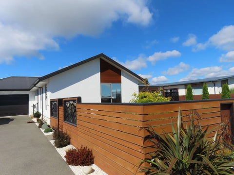 3 Kingsbridge Drive, Burwood, Christchurch