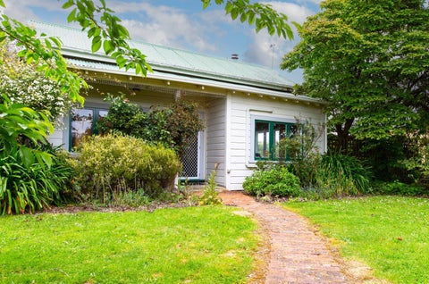 35 Thyra Street, Dannevirke
