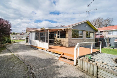 6 Clyde Carr Crescent, Waimataitai, Timaru