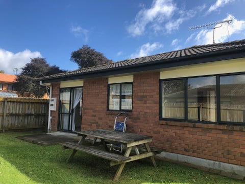 17 Kaimoana Street, Weymouth, Auckland
