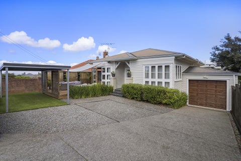 21B Kowhatu Road, One Tree Hill, Auckland