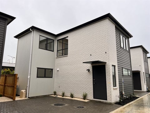 4B Finlow Drive, Te Atatu South, Auckland