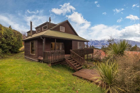 4 Moss Lane, Sunshine Bay, Queenstown