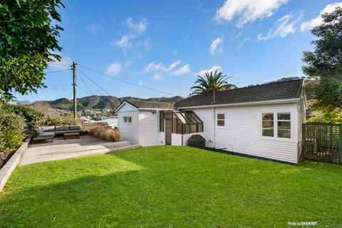 10 Wavell Street, Karori, Wellington